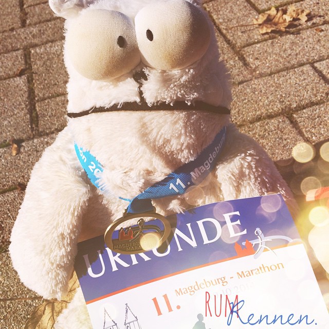 Gut 2 Stunden später: Wir waren vorhin ne Runde rumrennen. Urkunde und Medaille gab's auch. Jippppiiiii Gut 2 Stunden später: Wir waren vorhin ne Runde rumrennen. Urkunde und Medaille gab's auch. Jippppiiiii