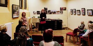 Versteigerung im Rahmen der Finissage »Incredible India.«