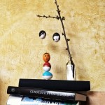 OsterEI: ArtDeko-Damen meet Lady in Red.